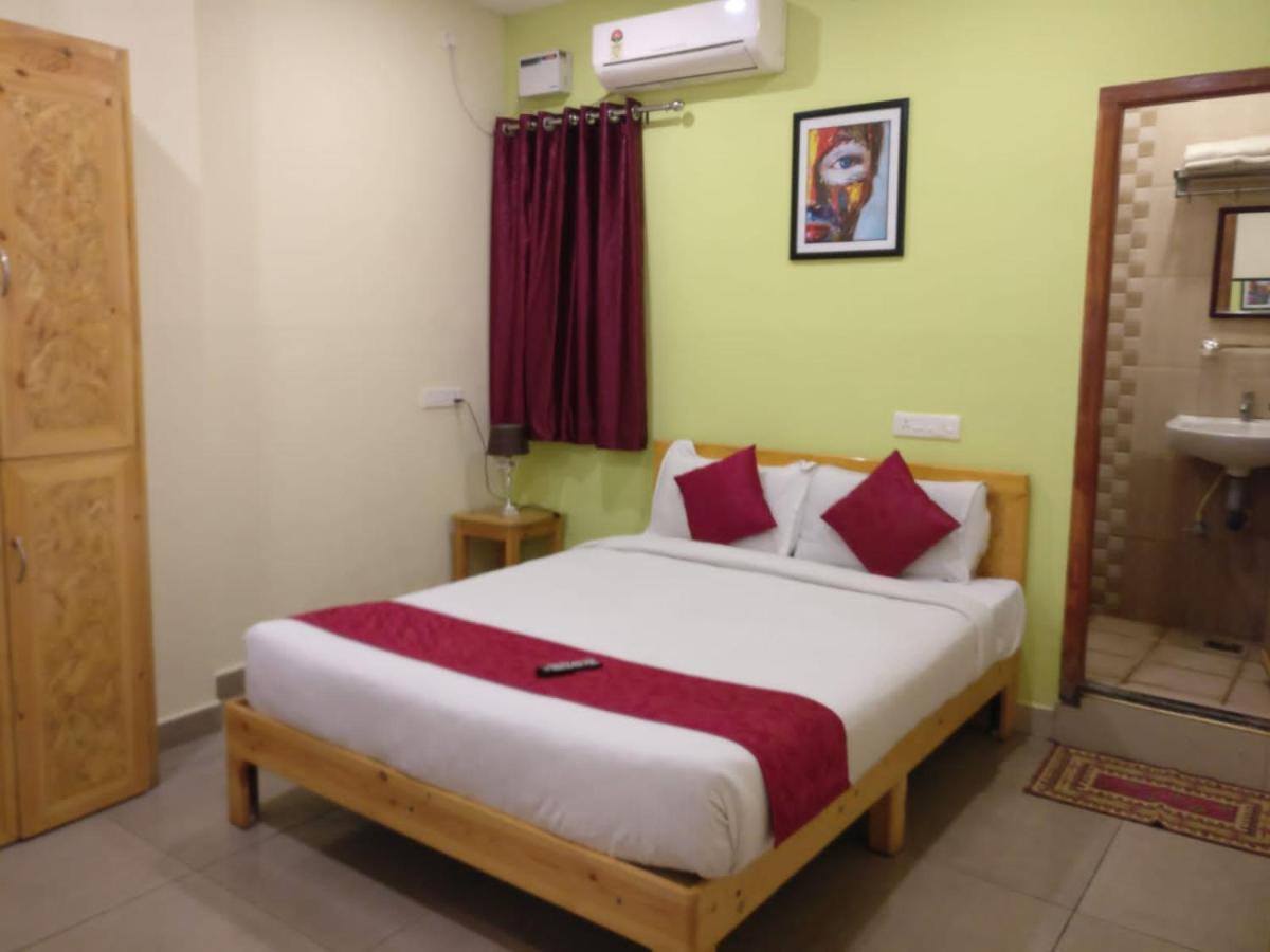 Chaplin Hotel Pondicherry Eksteriør bilde