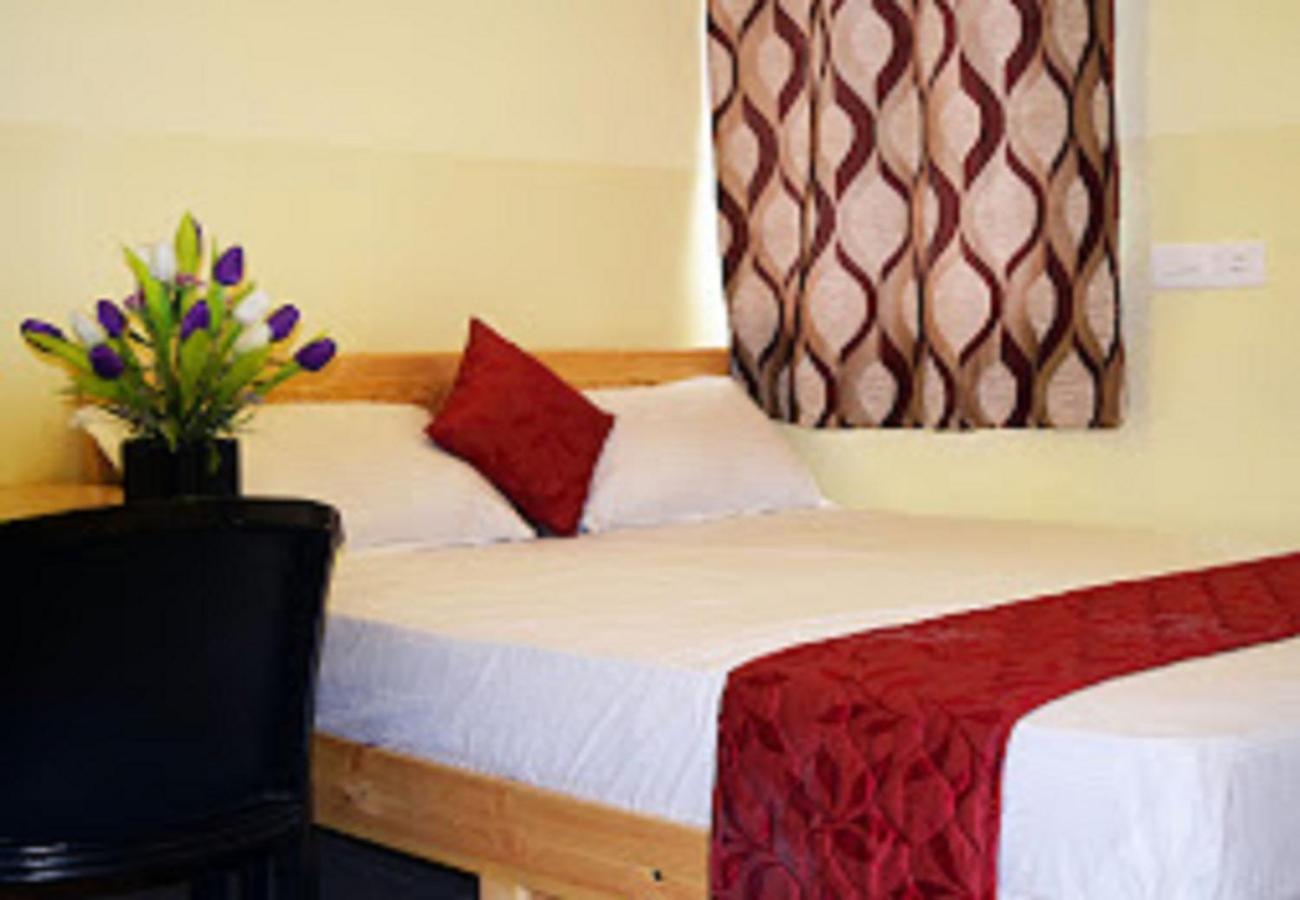 Chaplin Hotel Pondicherry Eksteriør bilde