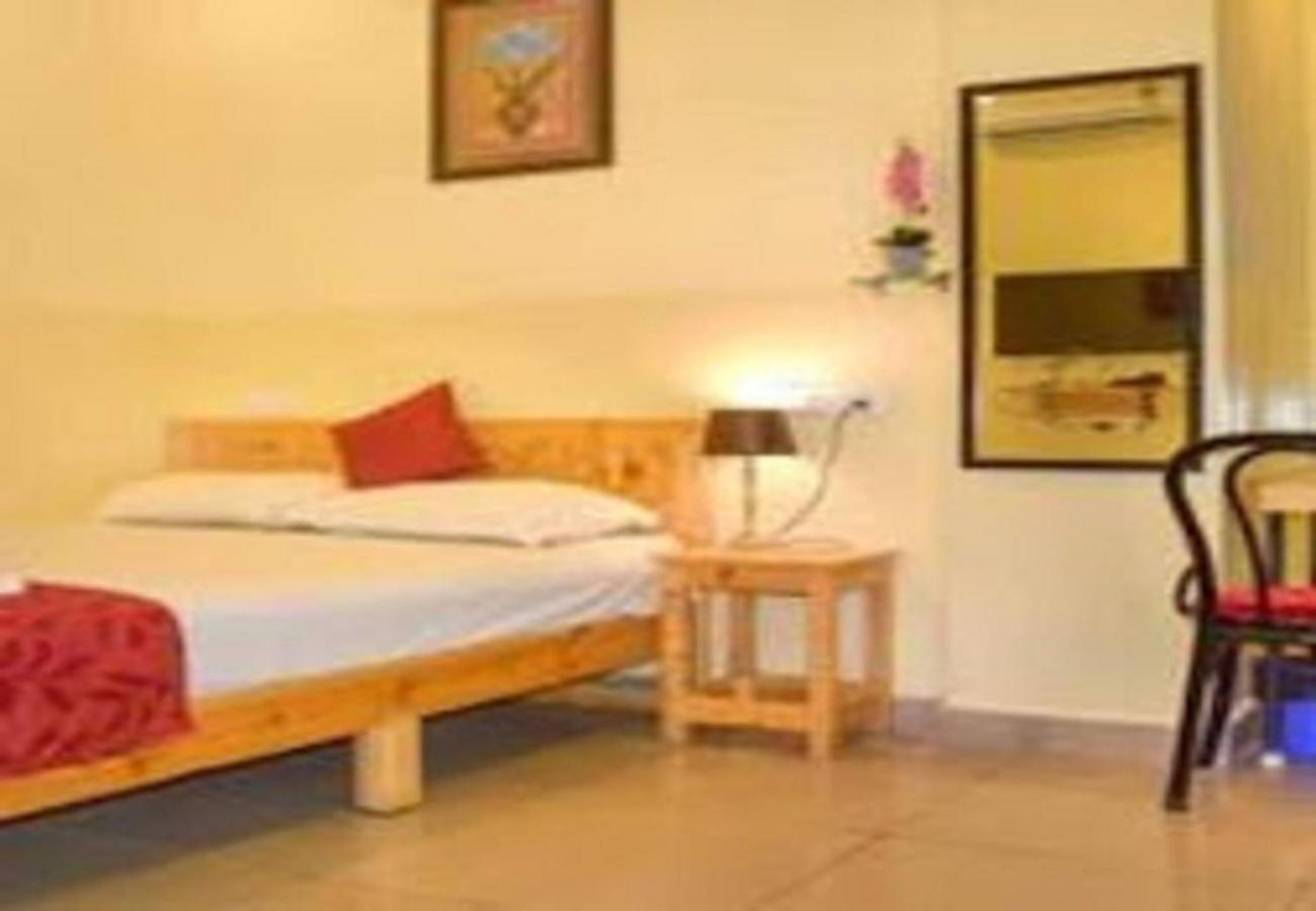 Chaplin Hotel Pondicherry Eksteriør bilde