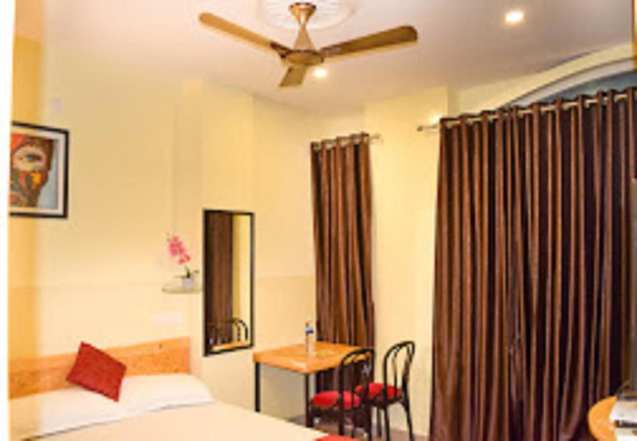 Chaplin Hotel Pondicherry Eksteriør bilde