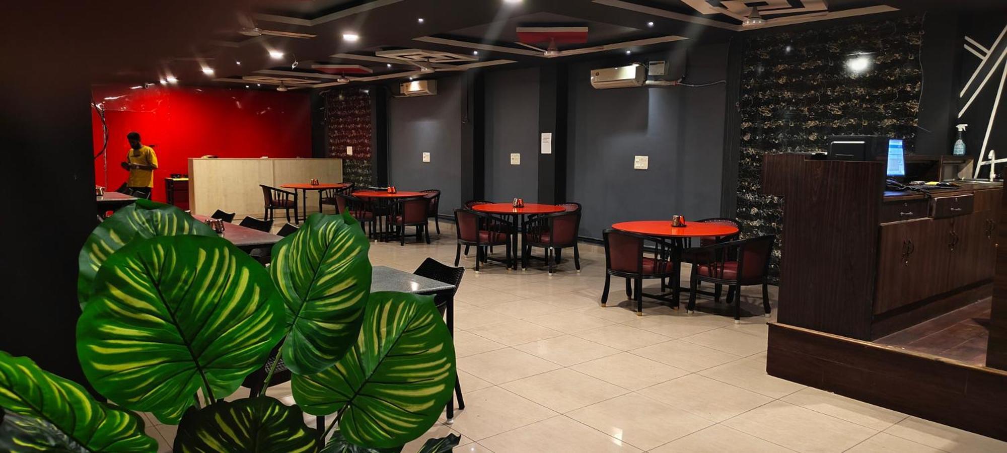 Chaplin Hotel Pondicherry Eksteriør bilde